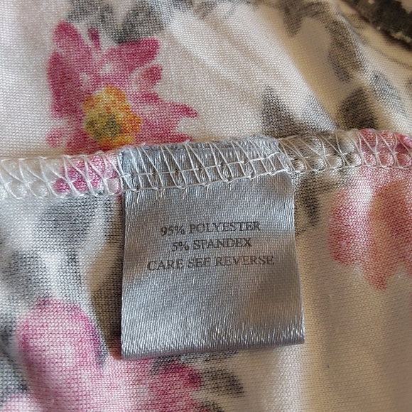 🌺 Like New Kathryn Floral Print Sleepwear Set - Picture 6 of 7